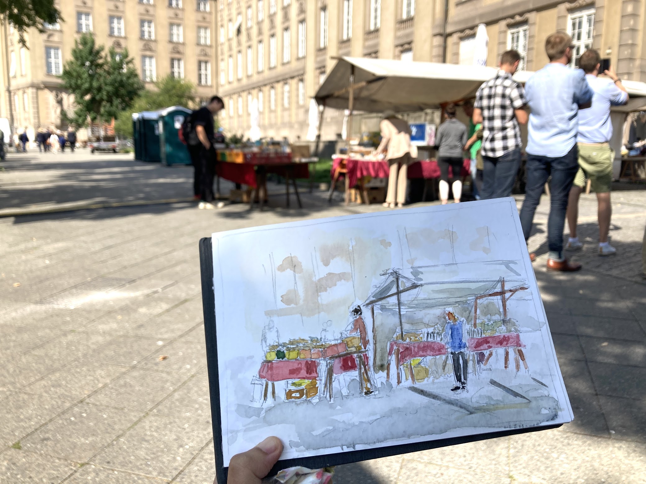 Flohmarkt at Rathaus Schöneberg